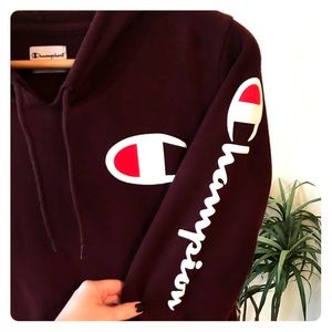 CHAMPION Maroon hoodie
